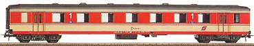 Passenger car 1st class type Schlieren<br /><a href='images/pictures/Roco/45124.jpg' target='_blank'>Full size image</a>